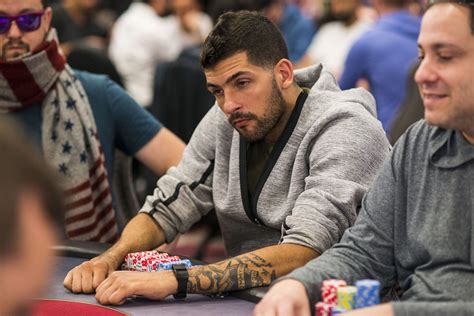 Garrett Greer Poker Deficiencia